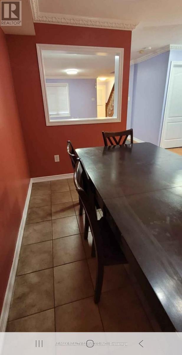 Photo du bâtiment - 32 Thunderbird Trail