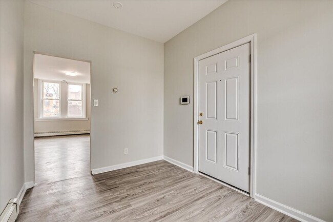 Foto del edificio - 422 Division St