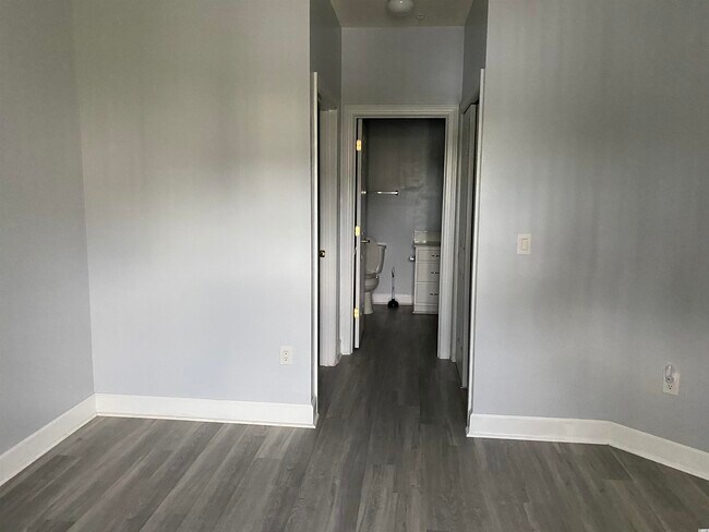 Building Photo - 5001 Harvest Dr