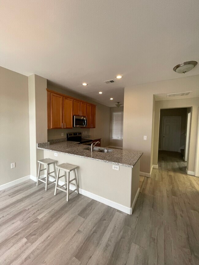 Foto del edificio - 16294 E Geddes Ln