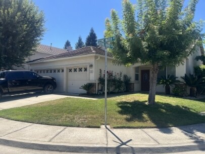 Foto del edificio - 2120 Stonewater Dr