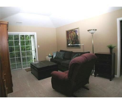 Foto del edificio - 934 Waterford Dr