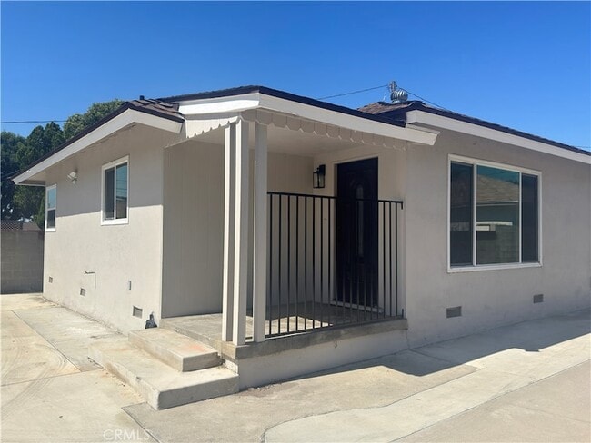 Photo - 5830 N Vista Street Unit Townhome