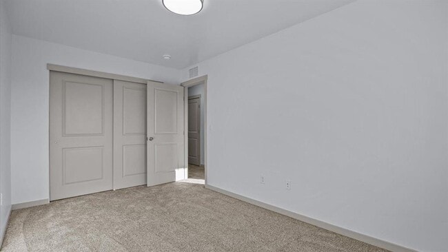 Building Photo - Caspian Way