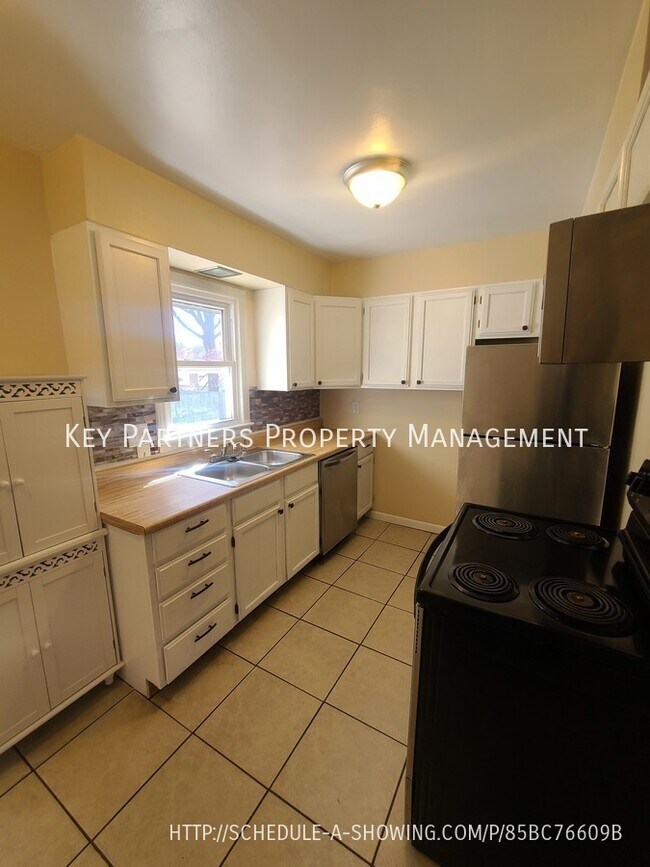 Building Photo - 4317 W 77th St