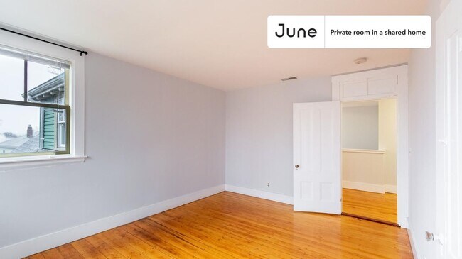 Foto del edificio - Room in Shared 5 bed/2.5 bath home in Newton Corner
