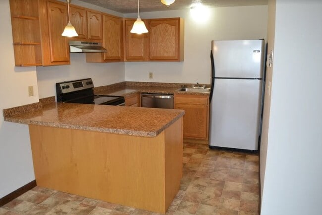 Building Photo - 4813 Sardis Rd