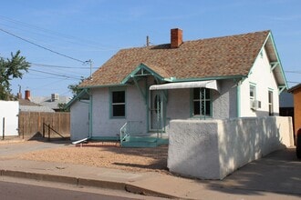 Building Photo - 1407 Danforth Ave