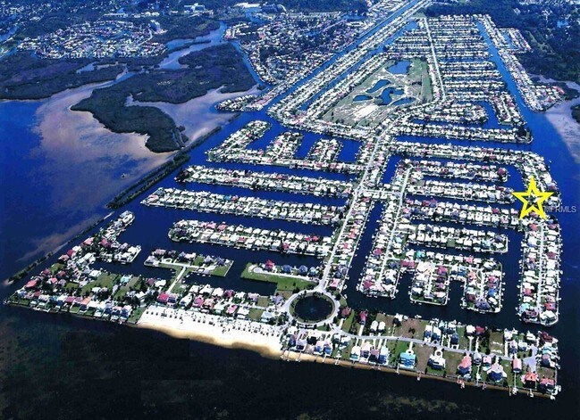 Foto del edificio - 4905 Galleon Ct