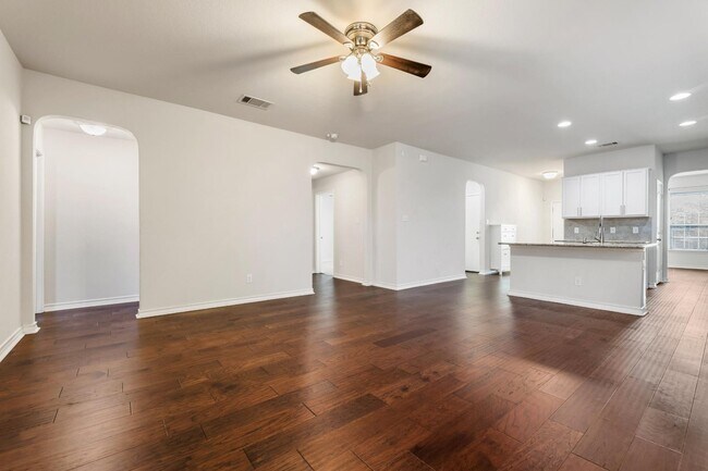 Building Photo - 13026 Maestro Spark