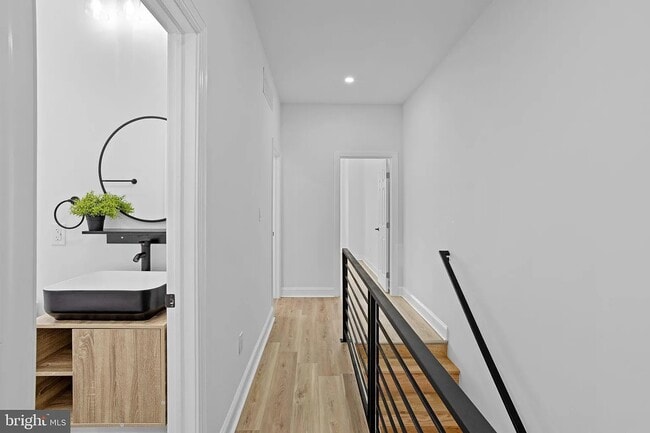 Foto del edificio - 2319 N Fawn St