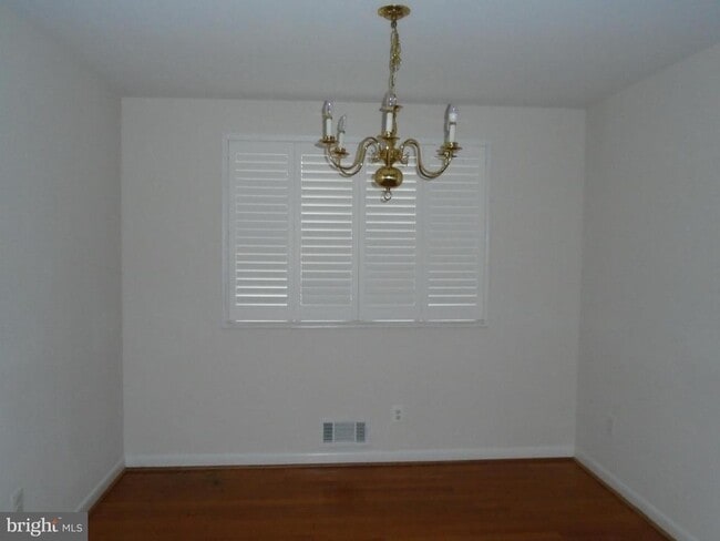 Building Photo - 10205 Tanager Ln