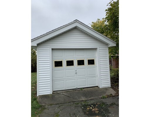 Building Photo - 336 Burncoat St