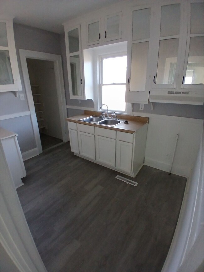 Foto del edificio - 2011 School St