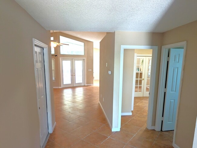 Building Photo - 3815 Sugar Creek Ct