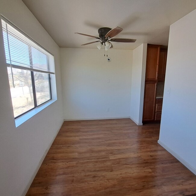 Building Photo - 60111 Alta Loma Dr