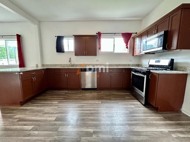 Foto del edificio - 13328 Edison St