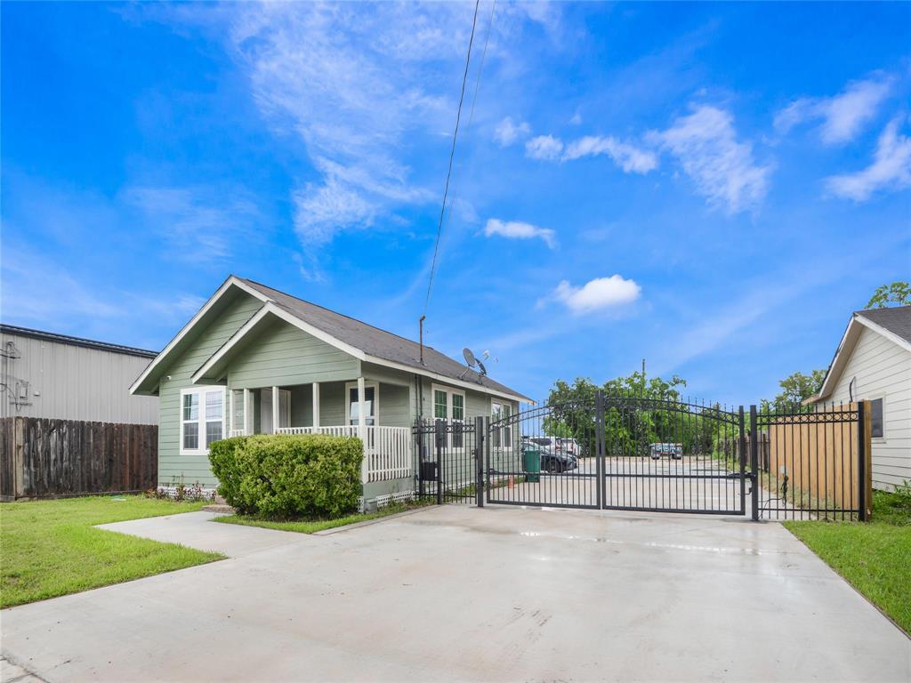 2405 Randolph Rd, Pasadena, TX 77503 House Rental in Pasadena, TX