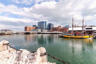 The Lofts at Atlantic Wharf photo'