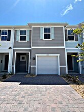 Building Photo - 1685 Kendall Pointe Pl