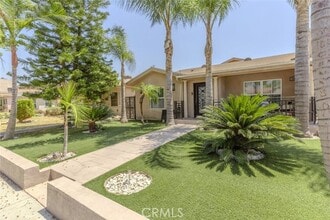 Building Photo - 624 Hawthorne St