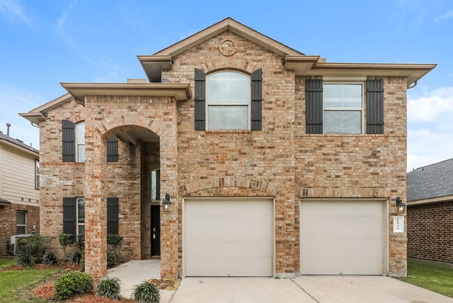 Building Photo - 1935 Bravos Manor Ln