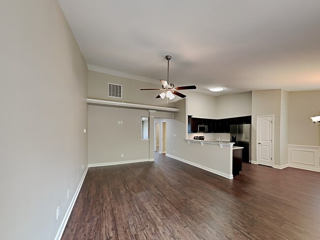 Building Photo - 126 Periwinkle St