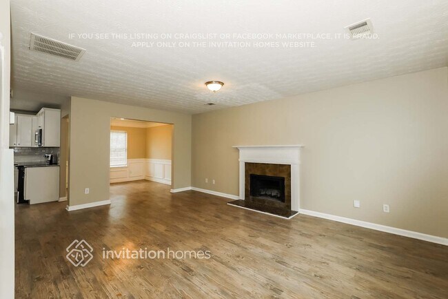 Foto del edificio - 6866 Smoke Ridge Dr