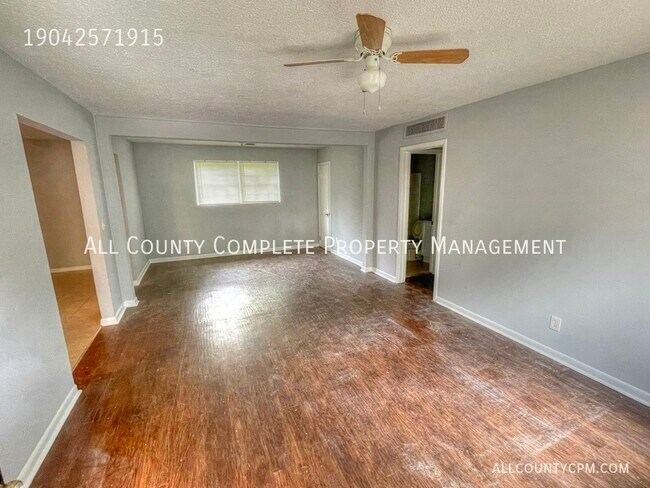 Building Photo - 2180 Jammes Rd