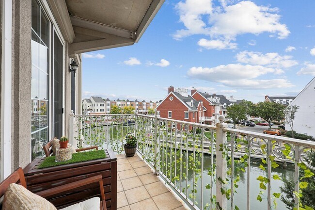 Foto del edificio - 205 Shearwater Ct W