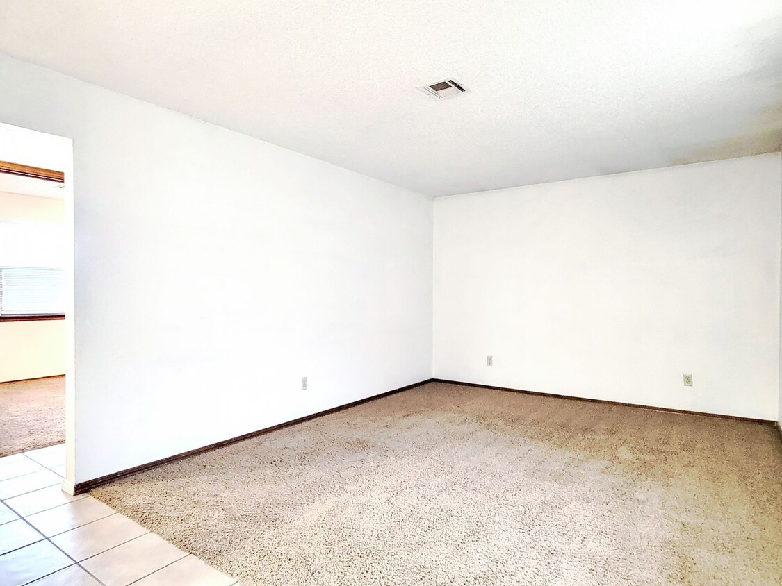 Foto principal - 1805 Sandrock Rd