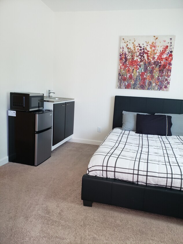 Foto principal - 303 Hampstead Dr
