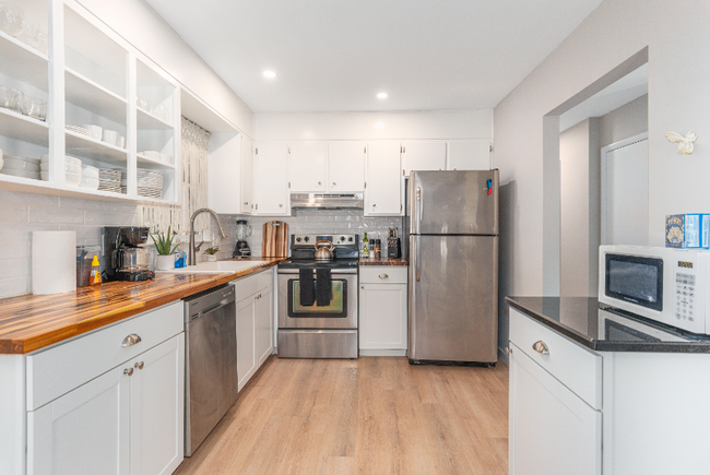 Foto del edificio - 3 Fieldcrest Cir