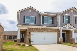 Building Photo - 7597 Discovery Pt Dr NW
