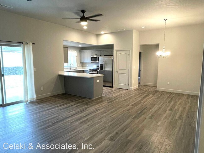 Building Photo - 4 br, 2 bath House - 4313 Chilcotin Ln
