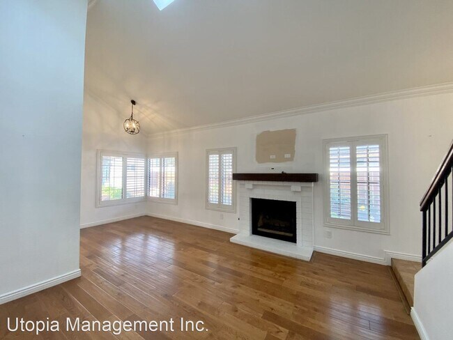 Foto del edificio - 3 br, 2.5 bath House - 7525 Flower Meadow ...