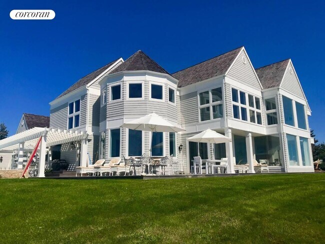 Foto del edificio - 390 Old Montauk Hwy