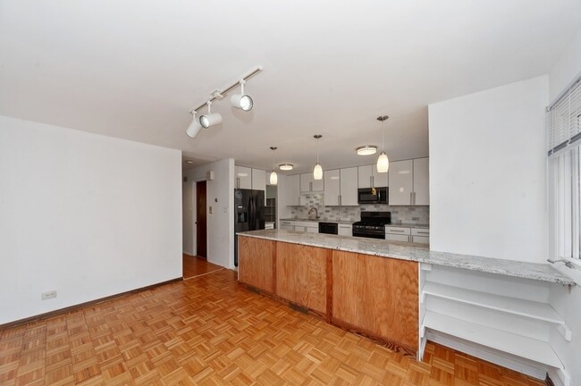 Building Photo - 1748 N St Michaels Ct