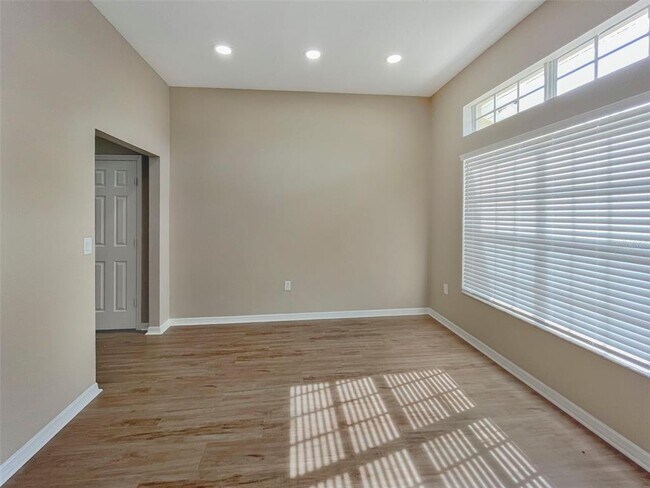 Building Photo - 3012 Kacher Rd