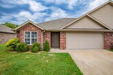 Primary Photo - ***131 Foxglove Street***