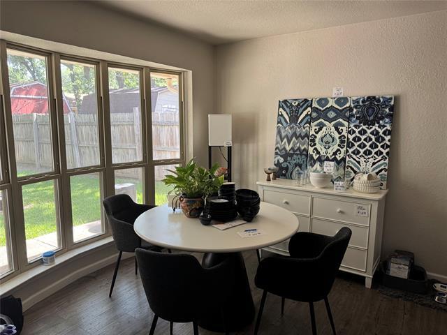 Foto del edificio - 2946 Canyon Dr