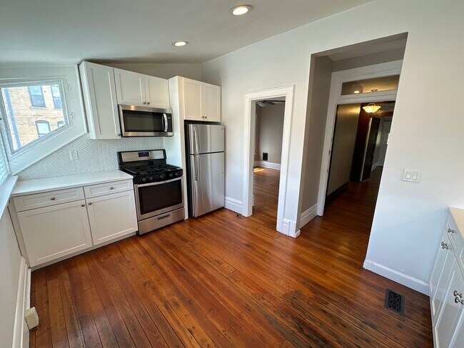 Foto del edificio - 1186 Neil Ave