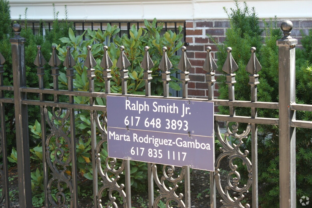 Foto del edificio - 80 Florida St