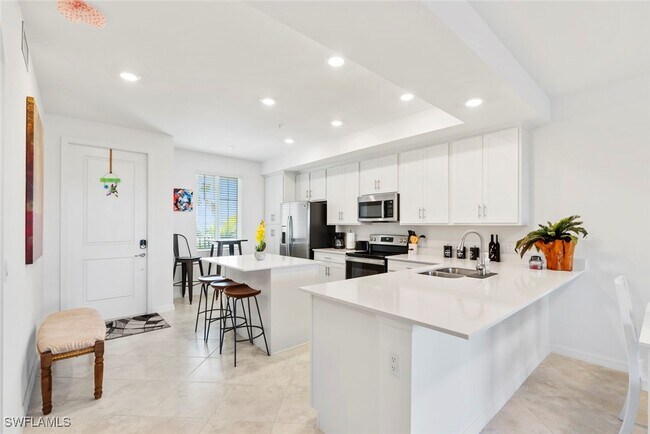 Foto del edificio - 5835 Double Eagle Cir