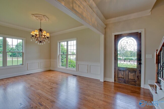 Foto del edificio - 4905 Saddle Ridge Dr SE