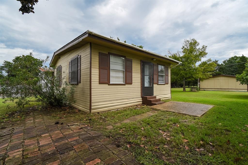1972 Van Zandt County Rd, Wills Point, TX 75169 House Rental in Wills