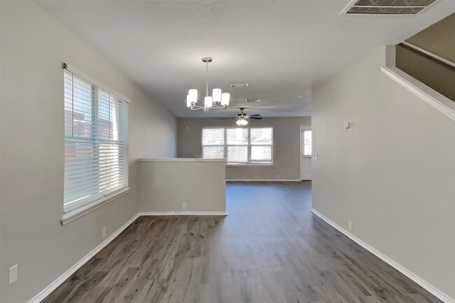 Building Photo - 14910 Sugar Crystal Ct