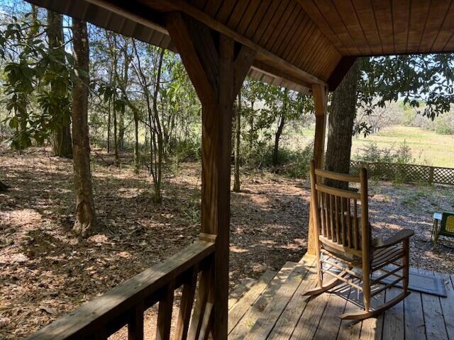 Foto del edificio - 1249 Spanish Moss Rd