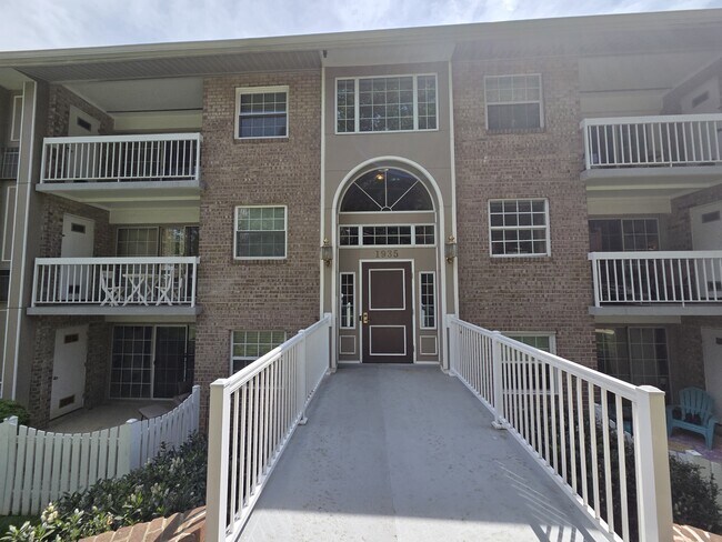 Foto del edificio - 1935 Wilson Ln