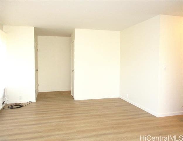 Building Photo - 1664 Piikea St